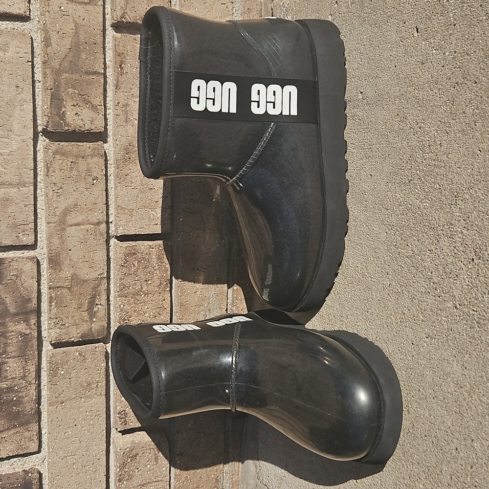 UGG Glossy Black Rain Boots